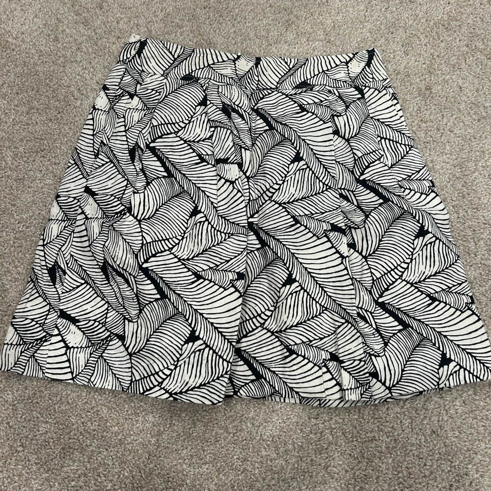 Loft Womens White and Black Pattern Skirt Size 00P